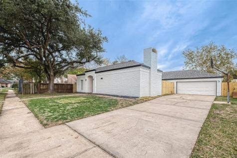10811 Villa Lea Lane Houston TX 77071