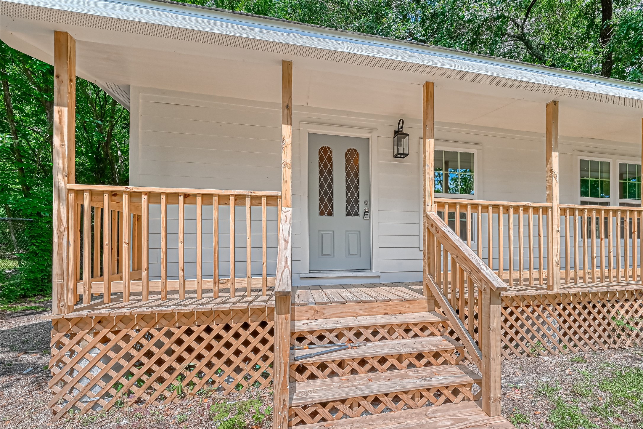 1573 E Pine Lake Circle Montgomery TX 77316