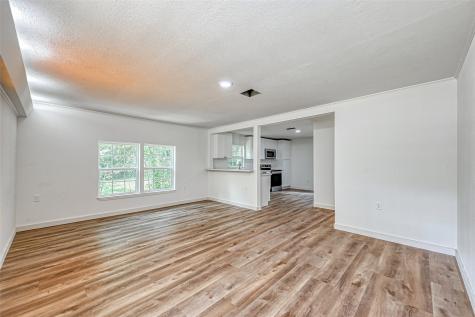1573 E Pine Lake Circle Montgomery TX 77316
