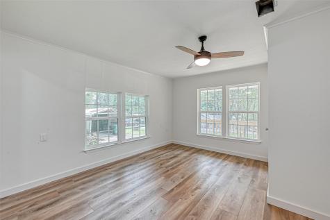 1573 E Pine Lake Circle Montgomery TX 77316