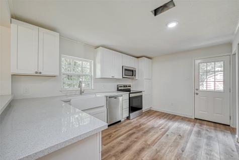 1573 E Pine Lake Circle Montgomery TX 77316