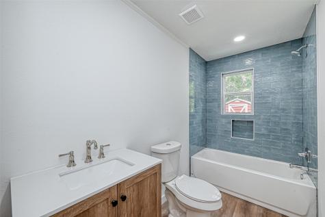 1573 E Pine Lake Circle Montgomery TX 77316