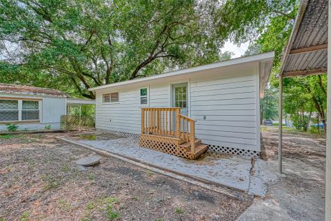 1573 E Pine Lake Circle Montgomery TX 77316