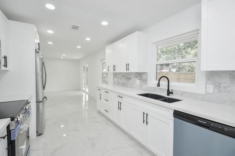 6107 Kuldell Drive Houston TX 77074