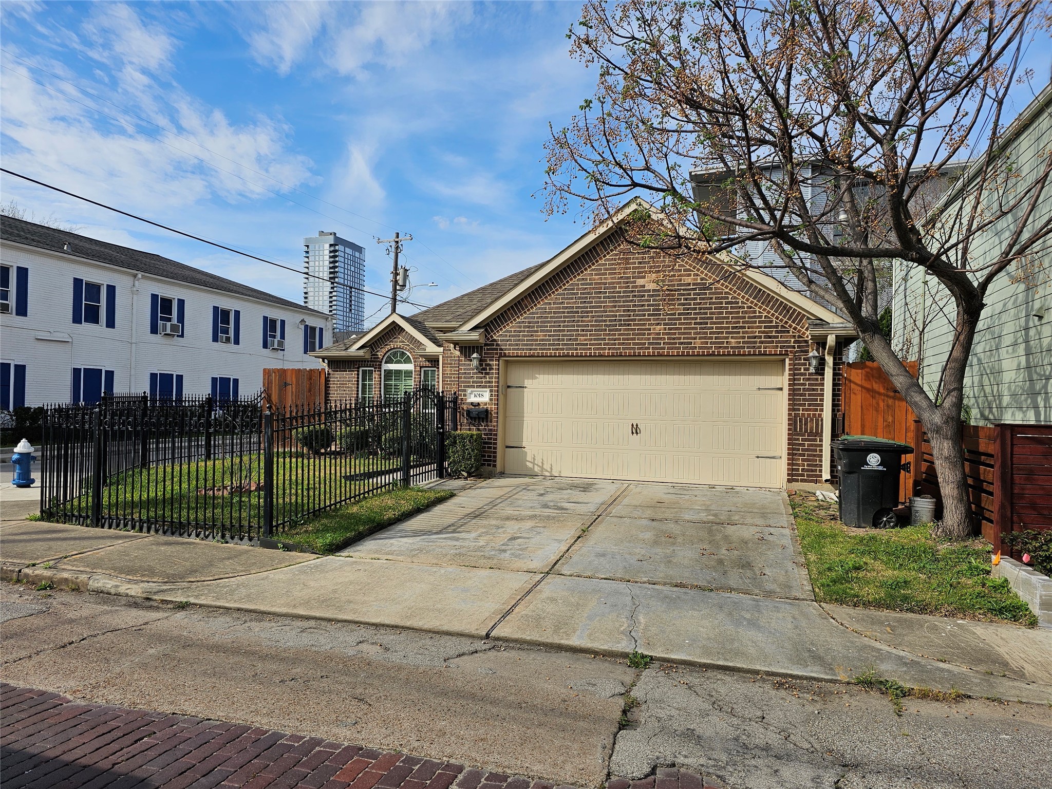 1018 Andrews Street Houston TX 77019