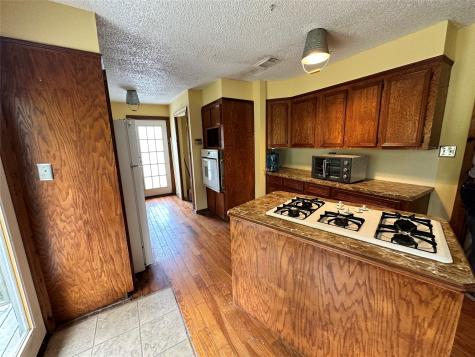 1515 Algoa Friendswood Road Alvin TX 77511