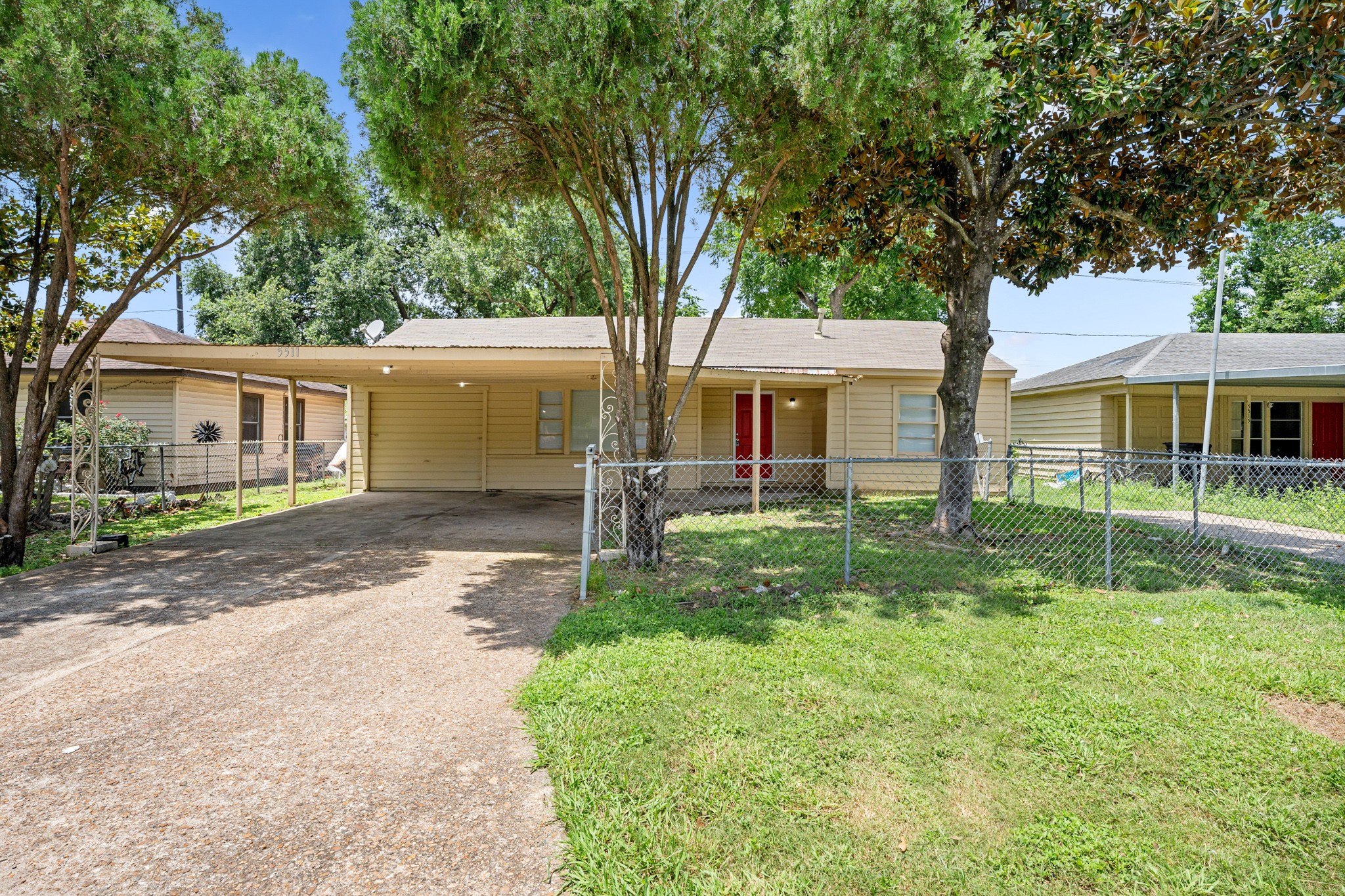 5511 Shamrock Street Houston TX 77017