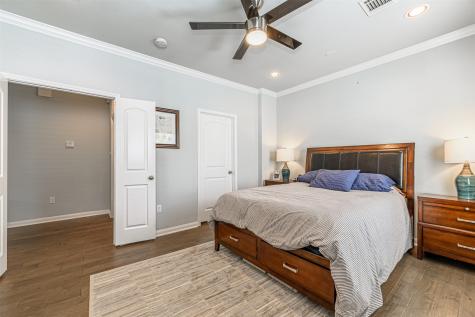 1115 Bunton Street Houston TX 77009