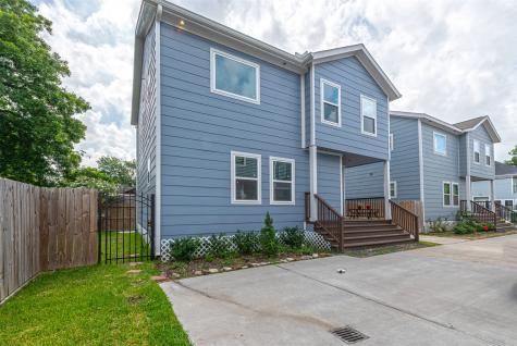 1115 Bunton Street Houston TX 77009