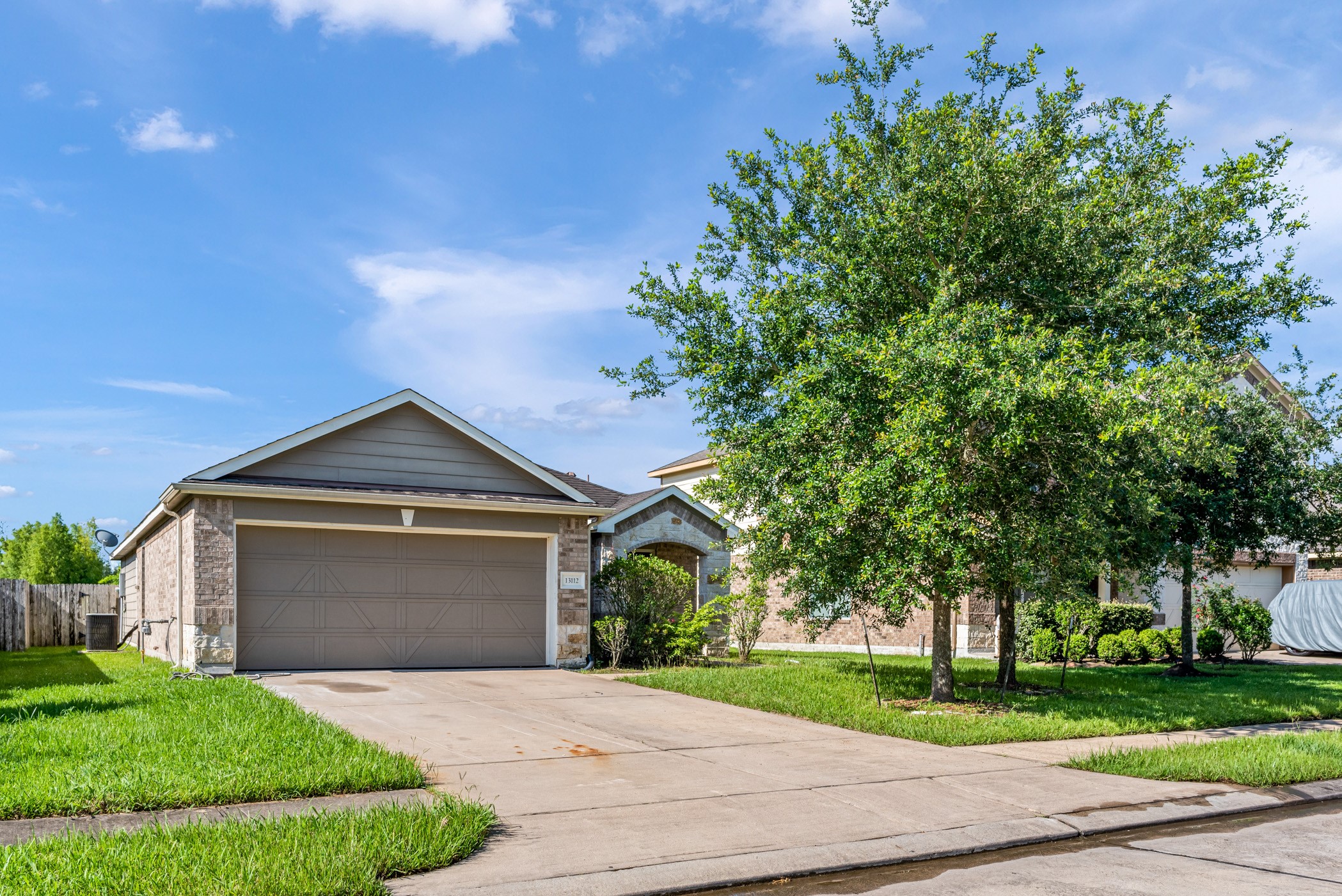 13112 Trail Manor Drive Pearland TX 77584