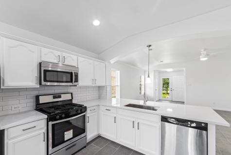 13112 Trail Manor Drive Pearland TX 77584