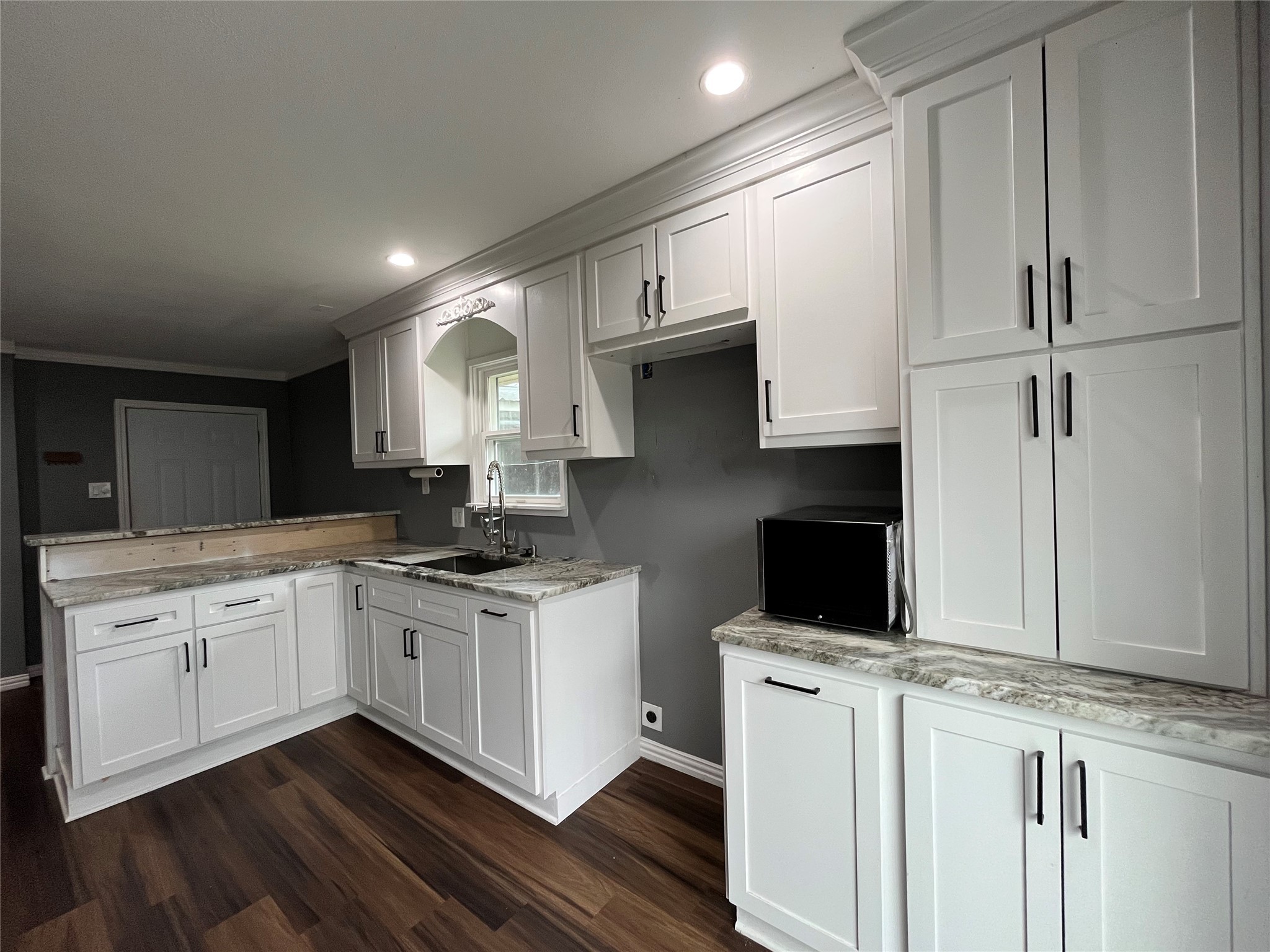 8106 Anacortes Street Houston TX 77061