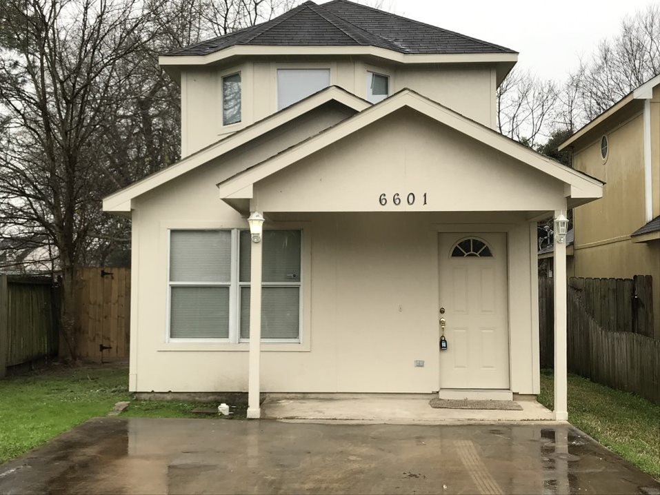 6601 Schambray Street Houston TX 77085