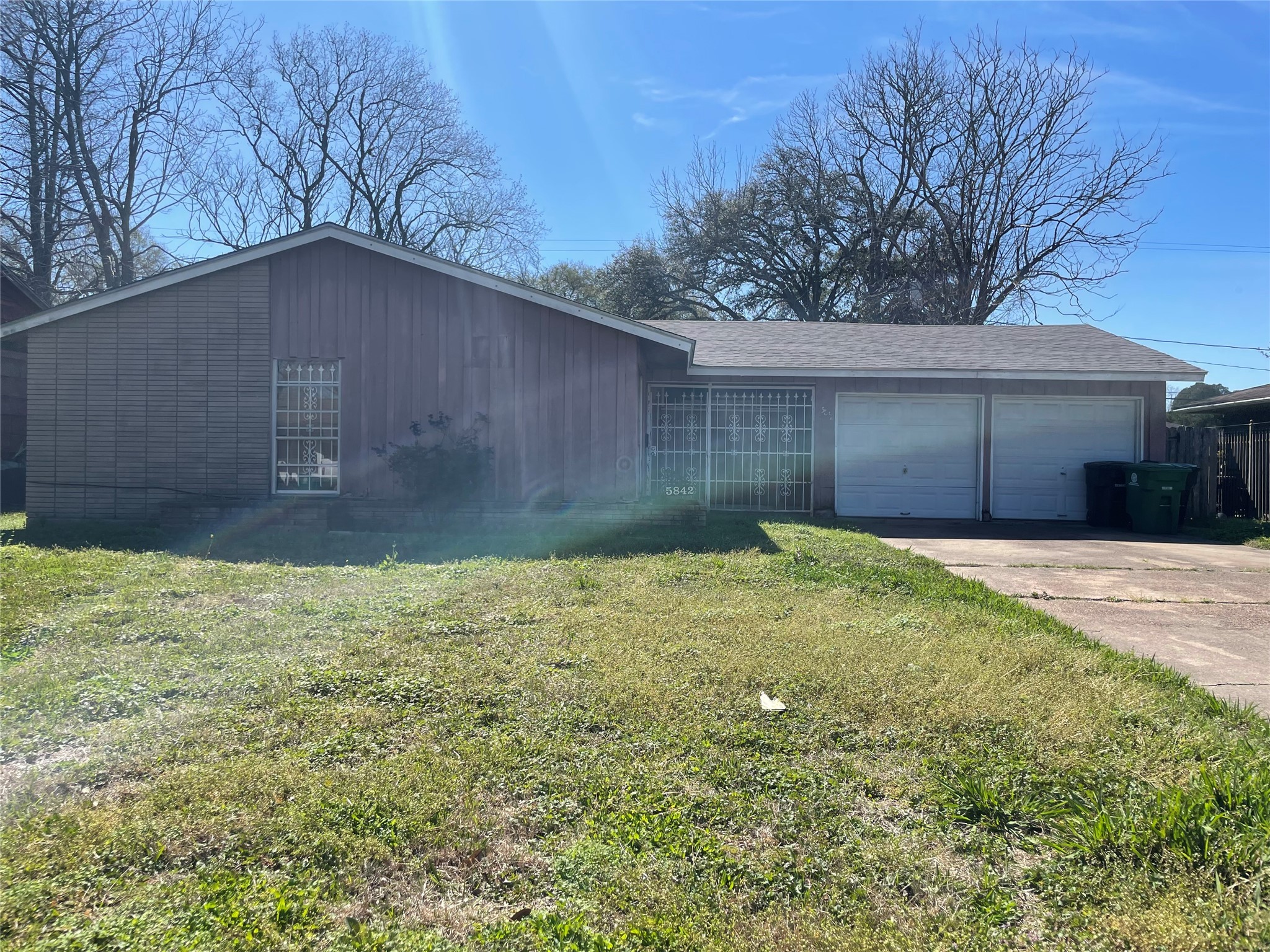 5842 Flamingo Drive Houston TX 77033