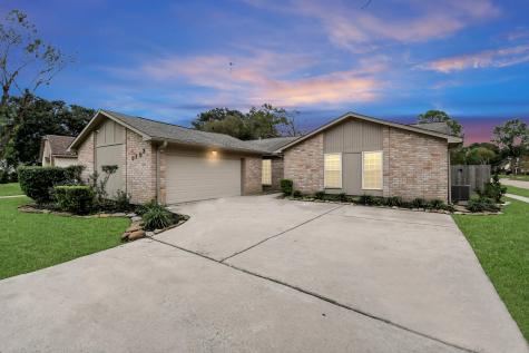 3102 Cherry Creek Drive Missouri City TX 77459