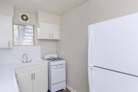8271 Stone Street 7512 Houston TX 77061