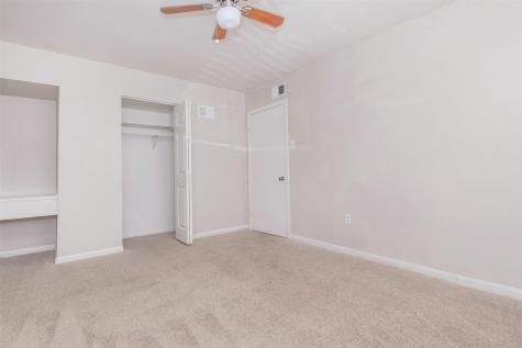 8271 Stone Street 7512 Houston TX 77061