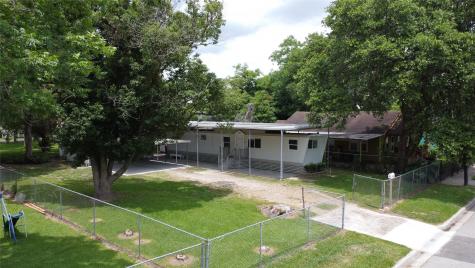 310 E Jack Street Baytown TX 77520