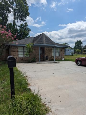 828 Sue Street Liberty TX 77575
