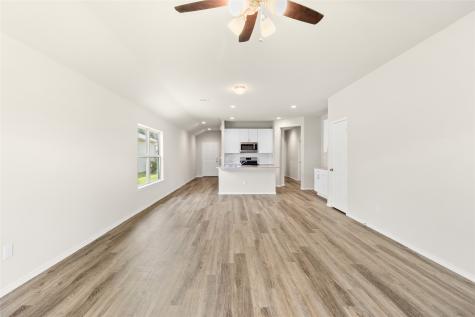 195 Bellewood Manor Drive Magnolia TX 77354