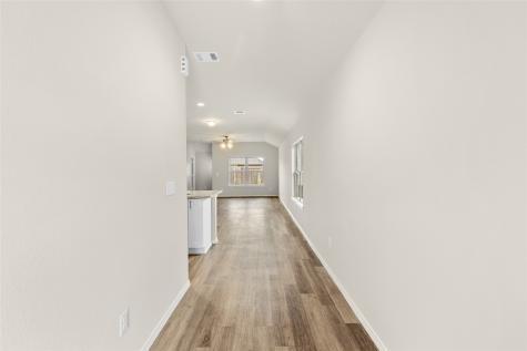 195 Bellewood Manor Drive Magnolia TX 77354