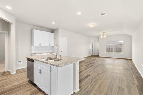 195 Bellewood Manor Drive Magnolia TX 77354