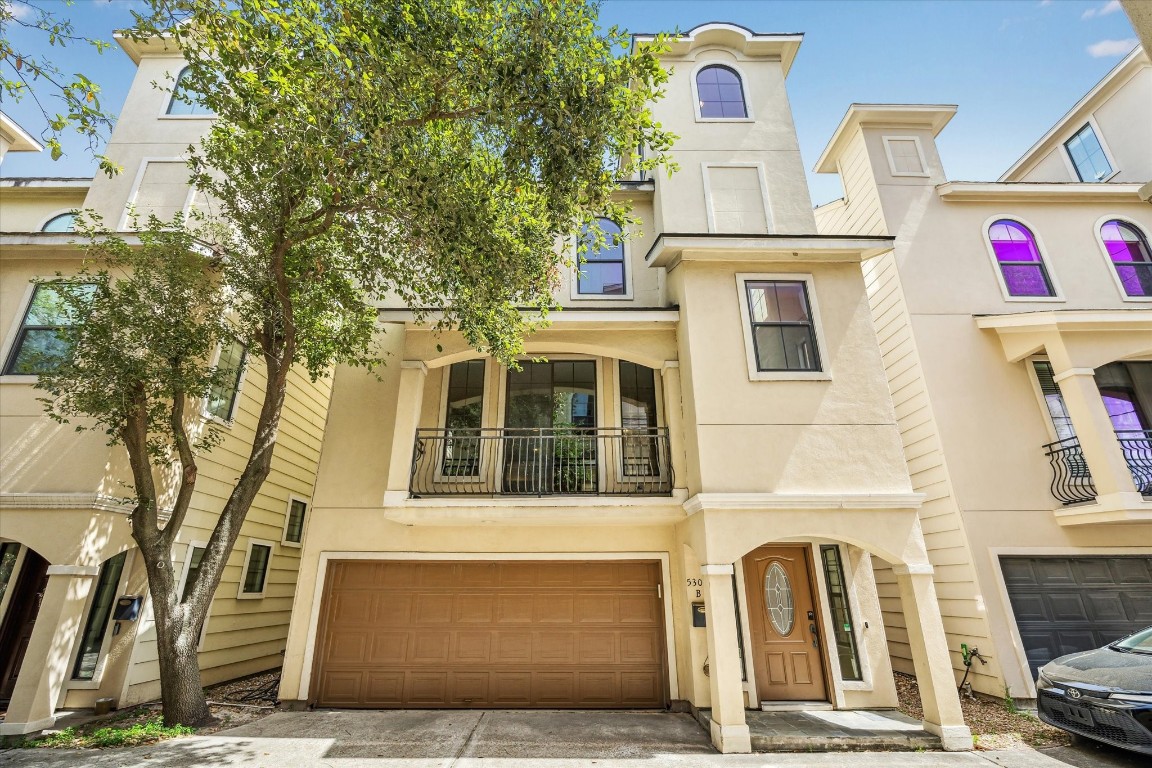 5308 Larkin Street B Houston TX 77007