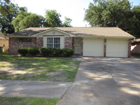 5835 Farwell Drive Houston TX 77035