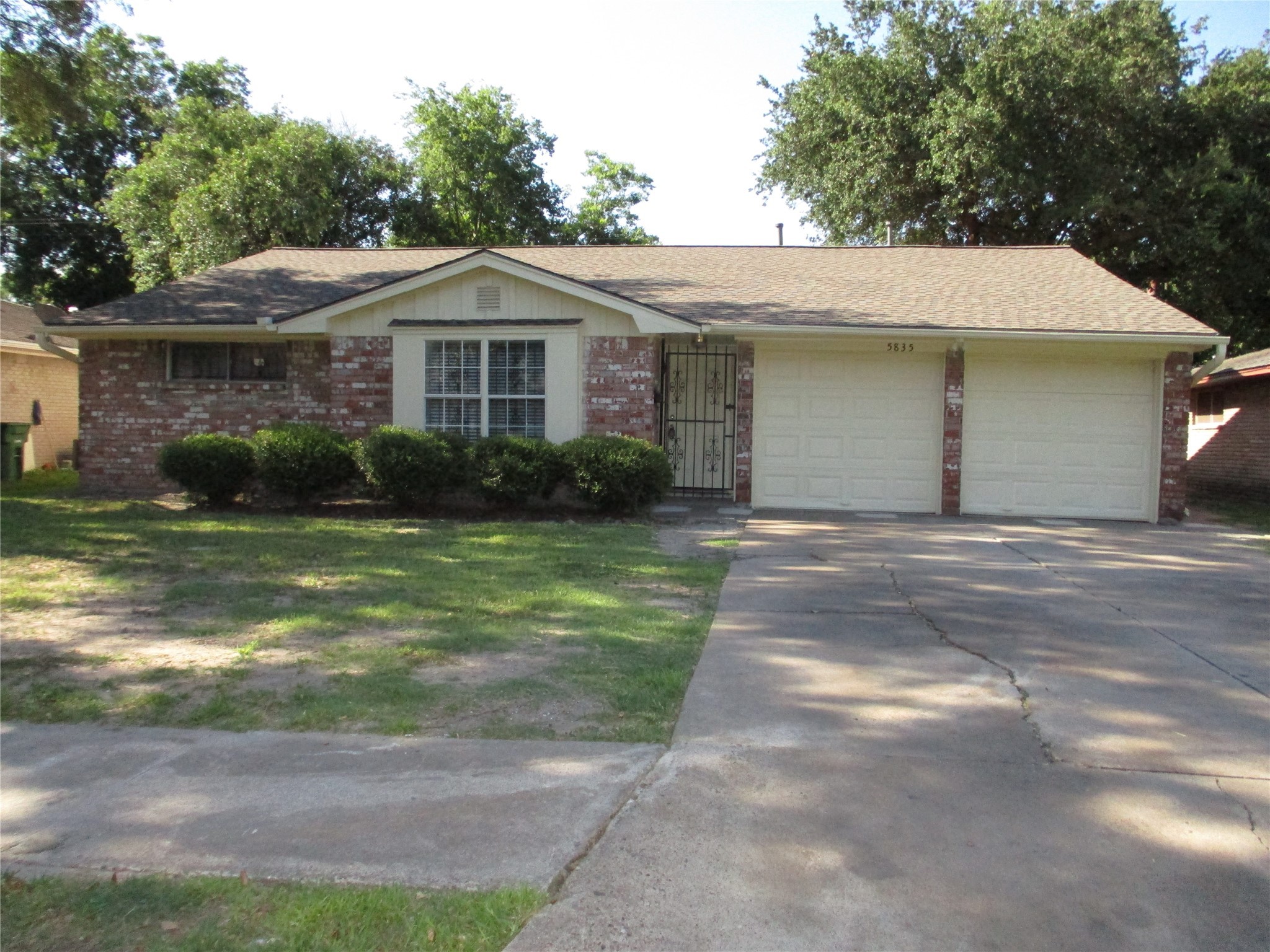 5835 Farwell Drive Houston TX 77035