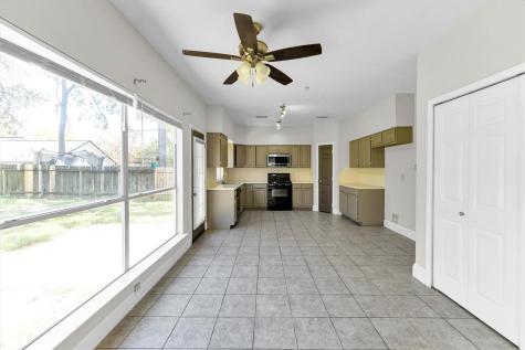 15614 Lago Villa Drive Tomball TX 77377
