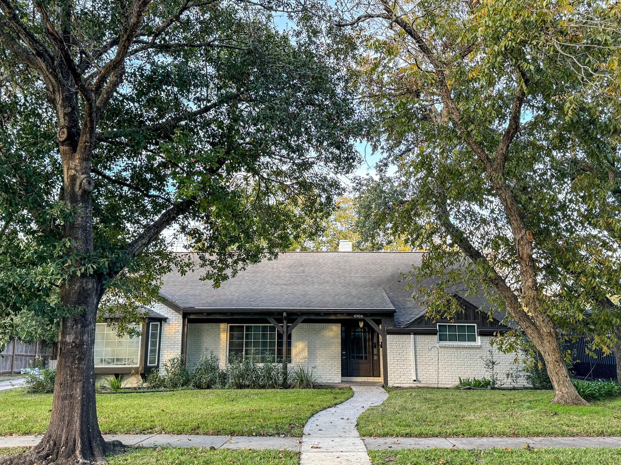 4906 Heatherglen Drive Houston TX 77096