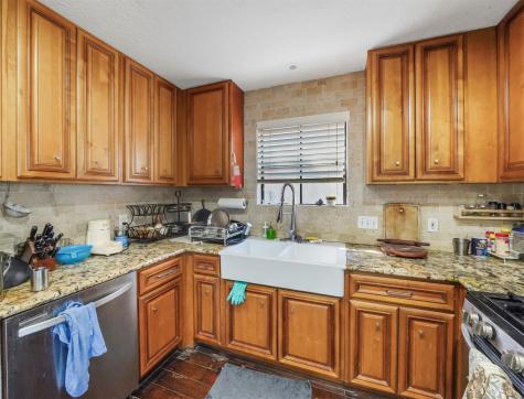 11738 Wickchester Lane Houston TX 77043