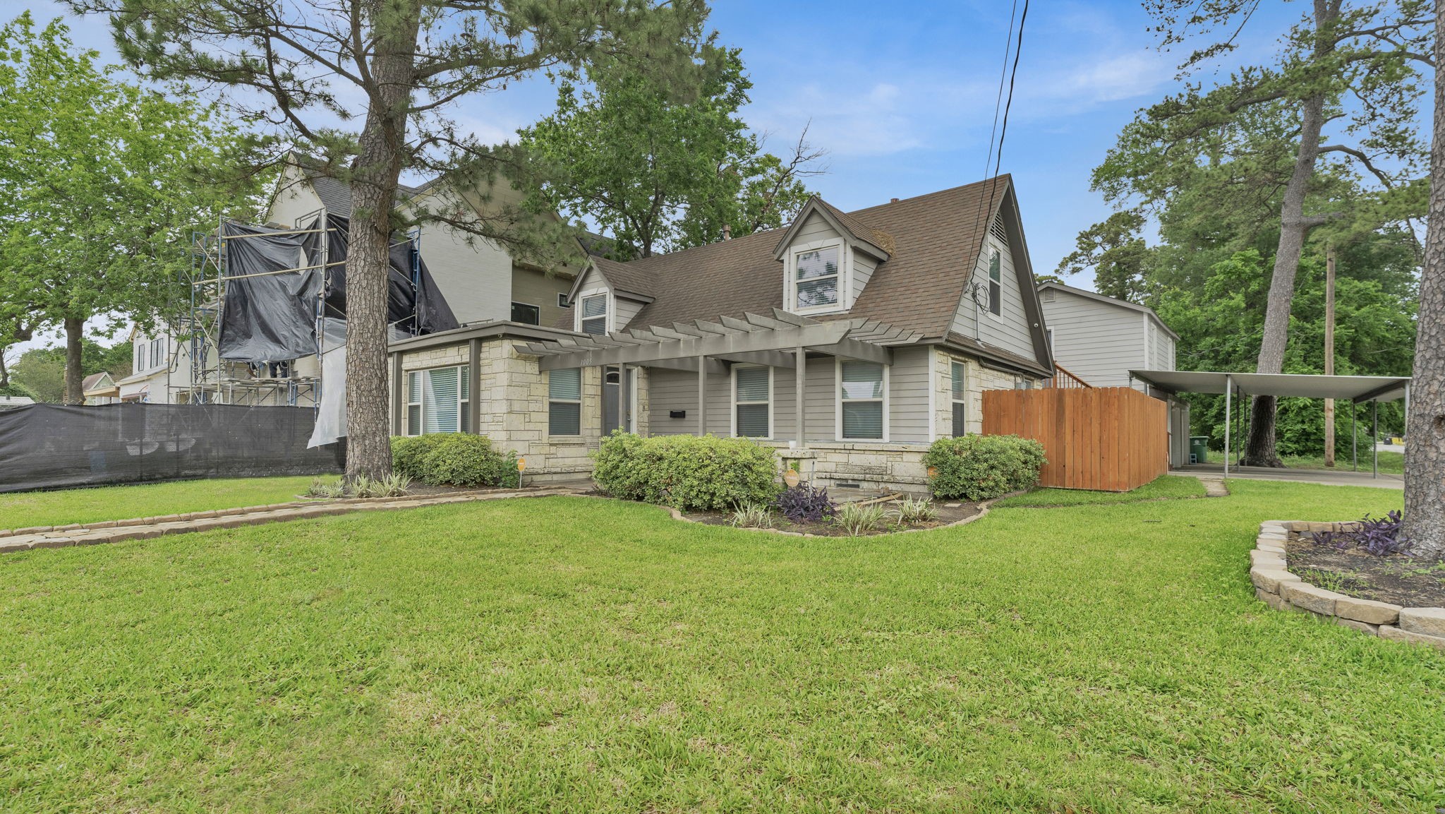 1005 Fairbanks Street Houston TX 77009