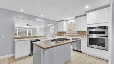 1005 Fairbanks Street Houston TX 77009