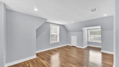 1005 Fairbanks Street Houston TX 77009
