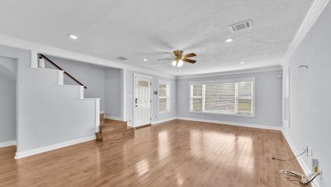 1005 Fairbanks Street Houston TX 77009