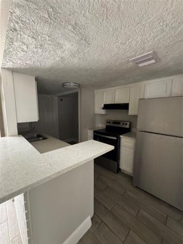 8100 Leonora Street K3 Houston TX 77061