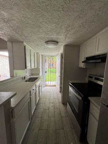 8100 Leonora Street K3 Houston TX 77061