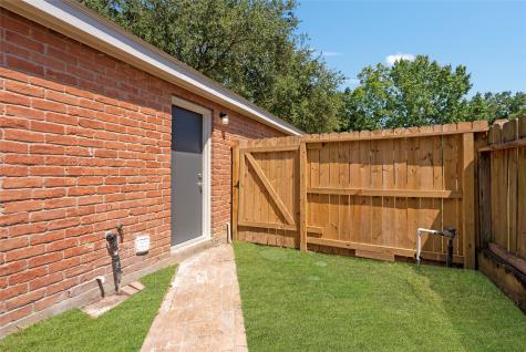 1066 Red Rock Canyon Drive Katy TX 77450