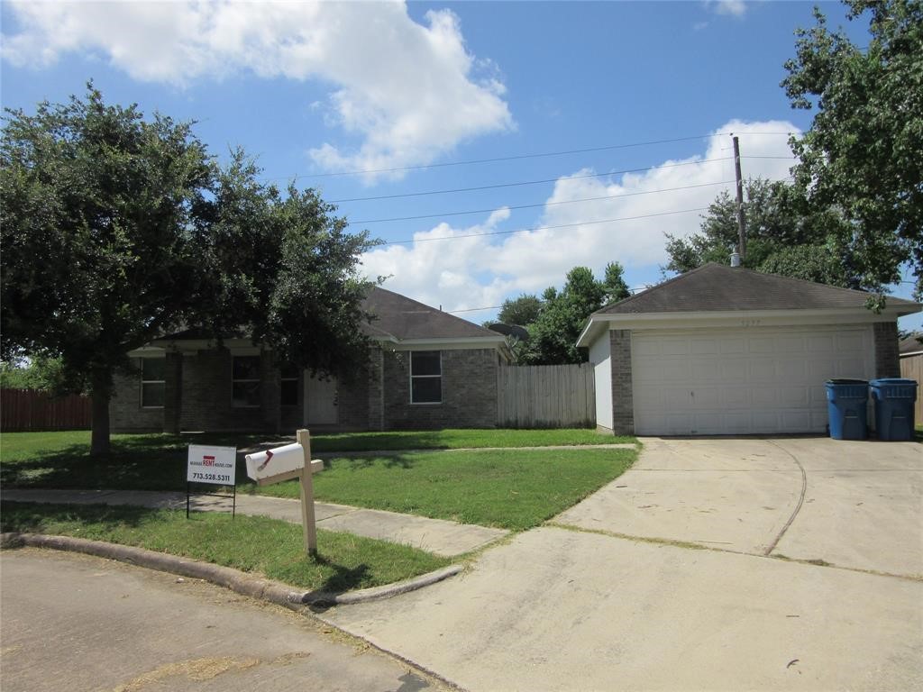 5237 Pinewood Terrace Katy TX 77493