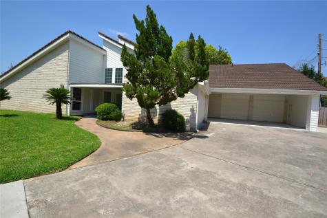 1715 Creekside Drive Sugar Land TX 77478