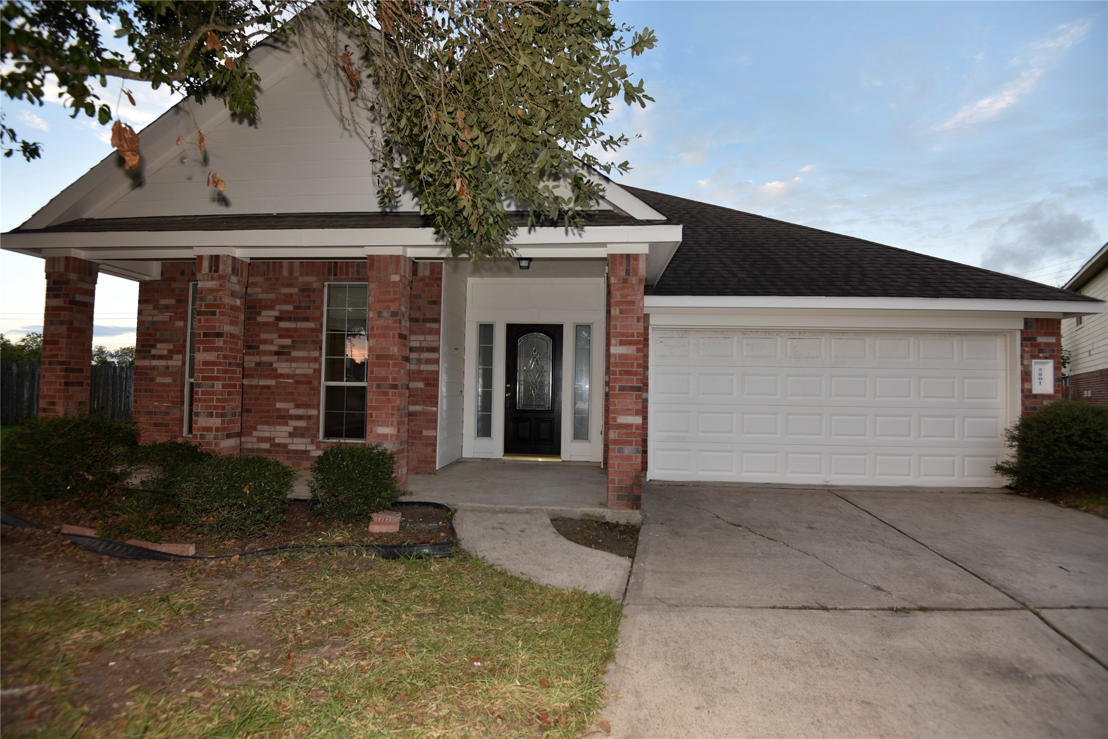 5801 Vineyard Hill Drive Pearland TX 77581