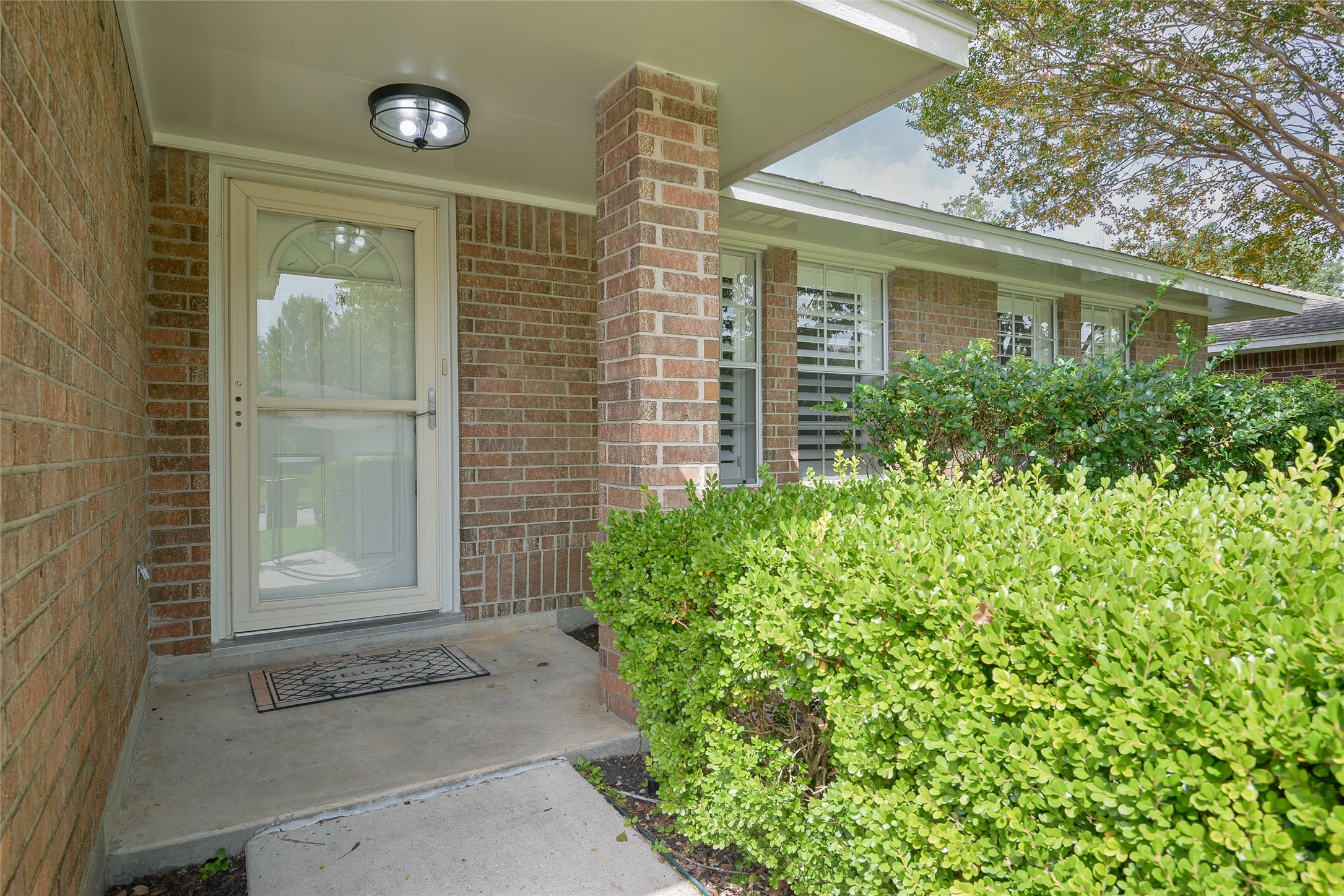 2418 Longleaf Pines Drive Kingwood TX 77339