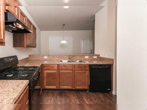 8910 San Lorenzo Houston TX 77017