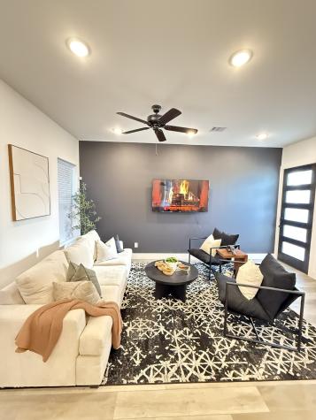 5527 Denmark Street B Houston TX 77028
