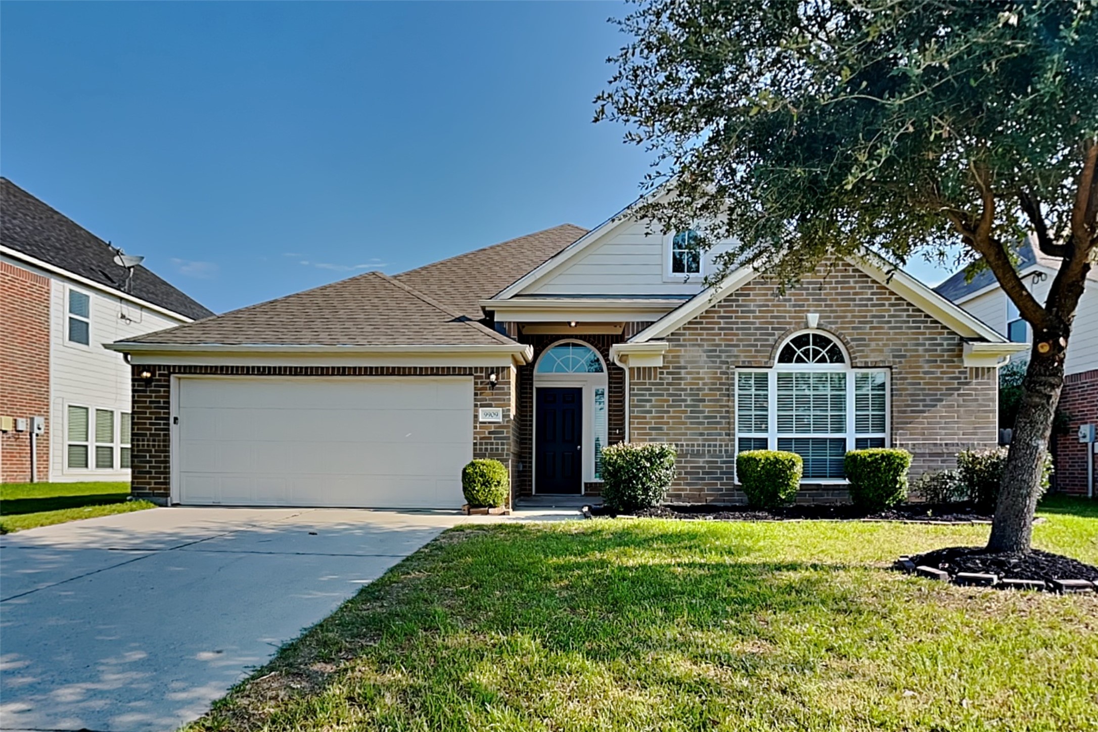 9909 Climbing Tree Street Conroe TX 77385