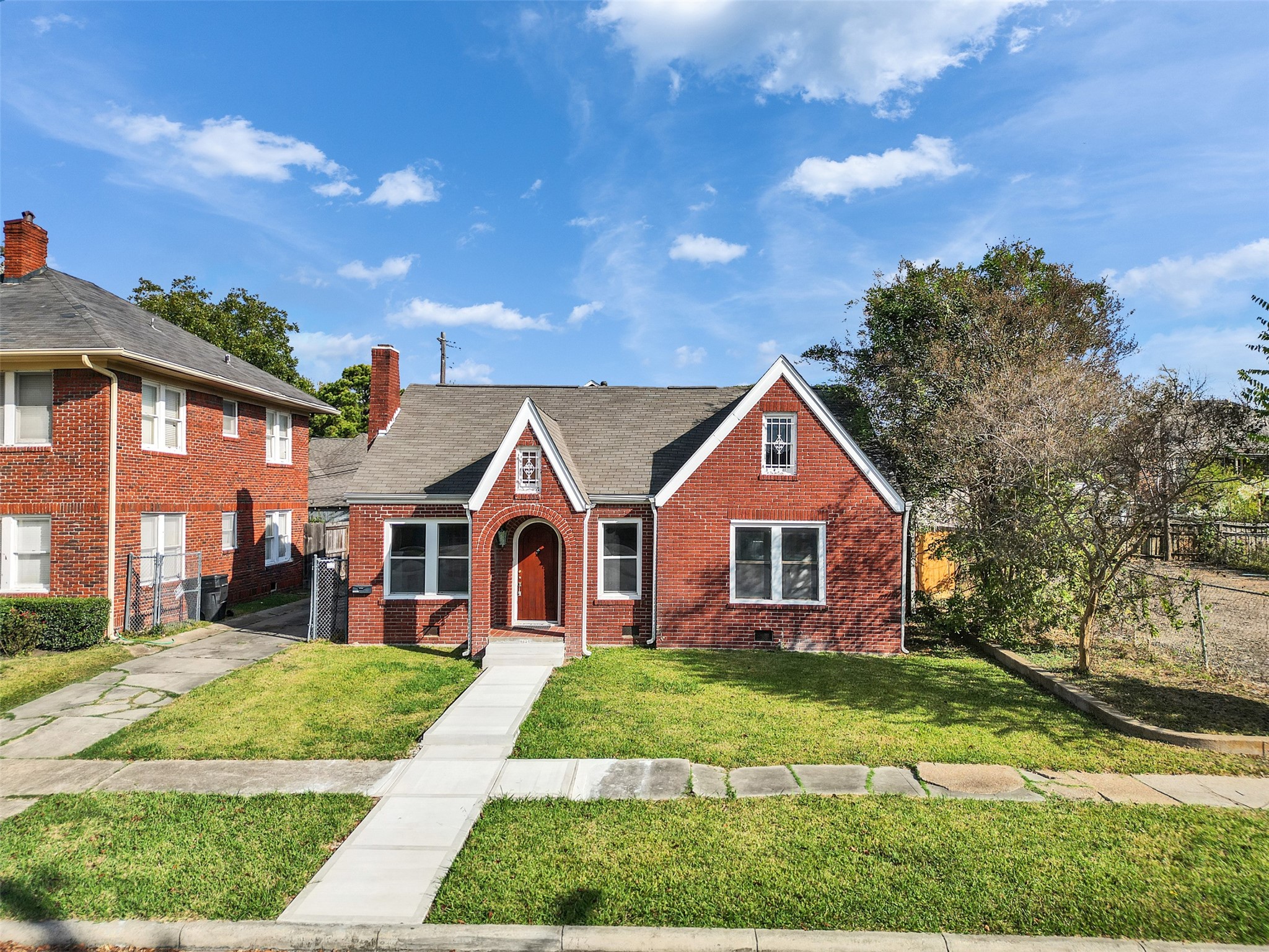 4625 Bell Street Houston TX 77023