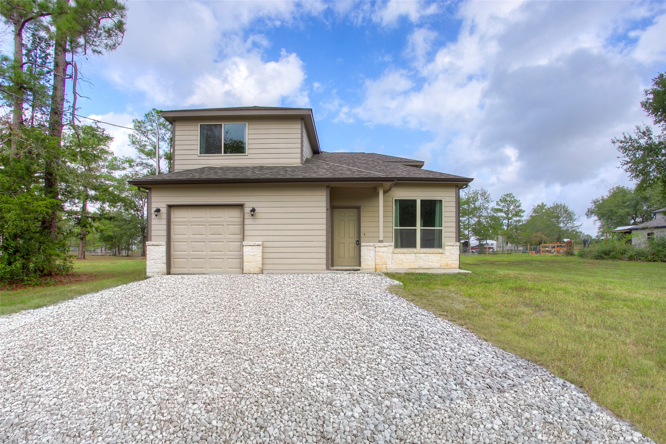 4 Big Lake Circle Huntsville TX 77320