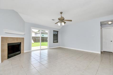 9222 Floral Crest Drive Houston TX 77083