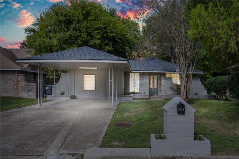 4514 Oak Shadows Drive Houston TX 77091